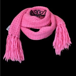 St Johns Bay pink long scarf